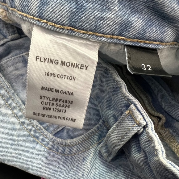 |•FLYING MONKEY•| Distressed High Rise Jeans Size 32 - Picture 4 of 4